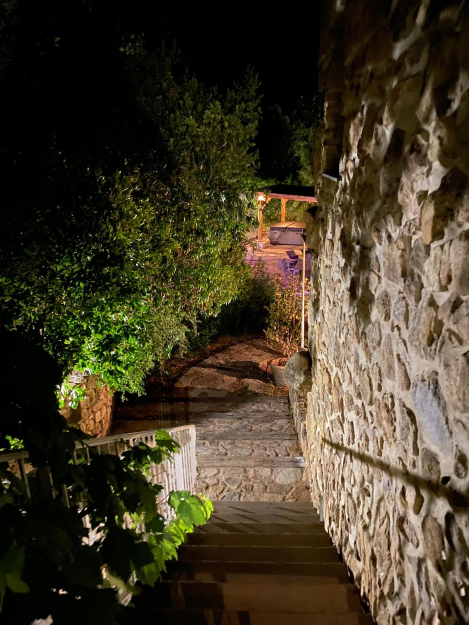 Entre Mer & Maquis, L'Ame De La Corse En Gites De Charme Avec Jacuzzi, Proche Ajaccio Peri Eksteriør billede
